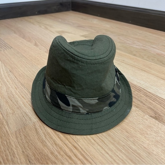 Children’s Place Camouflage Fedora Hat 12-24 mos Green Kids Baby - Picture 3 of 6